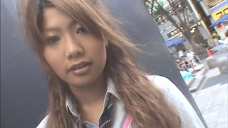 颜值很高的极品女神全程露脸大秀诱惑，样子好骚掰开逼逼给狼友看特写，道具抽插高潮迭起，淫水多多呻吟可射第02集