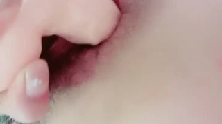带着面具的妹子在野外给我口交吞精