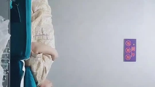 “我肯定骚啊”36C穿过膝袜绝对极品